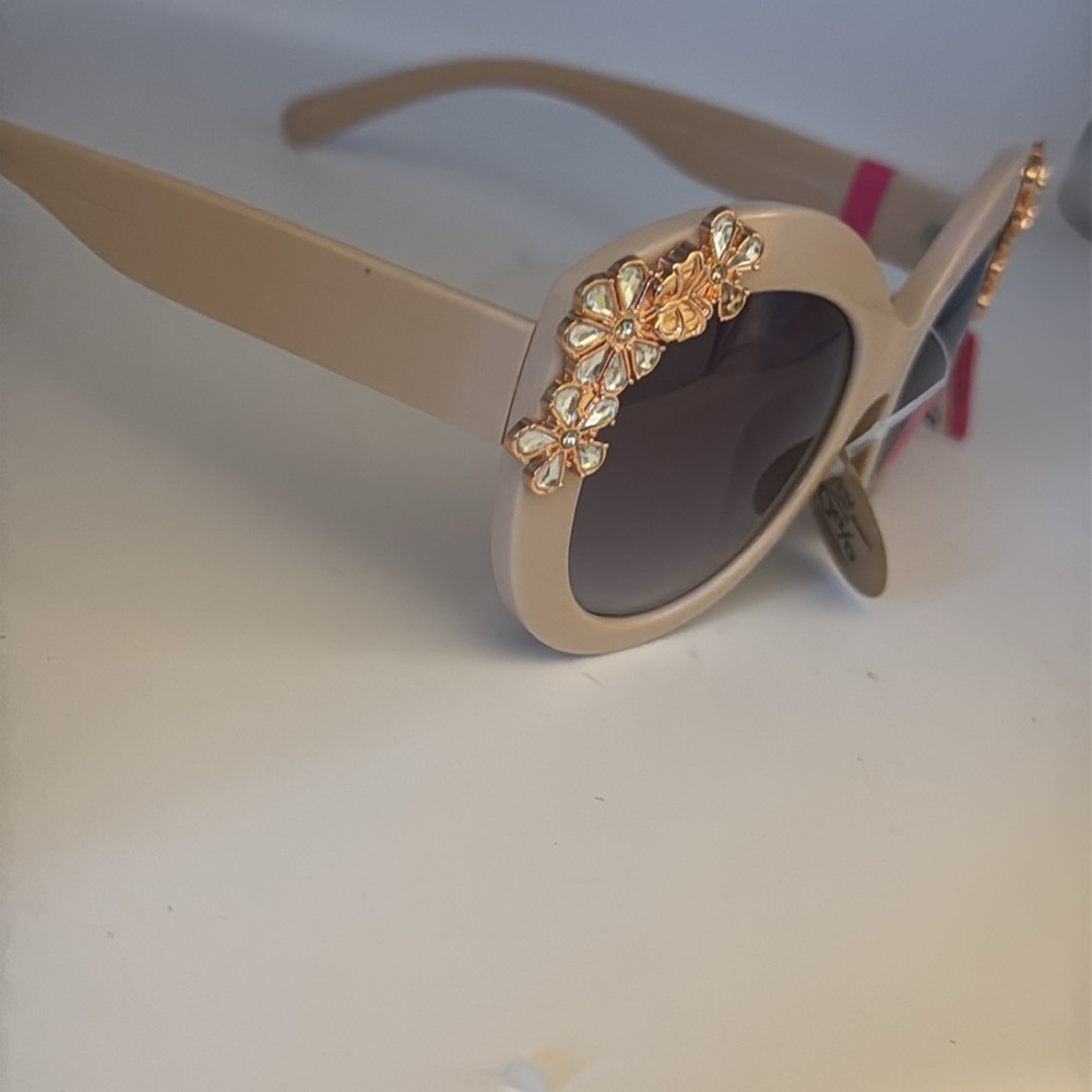 Betsey Johnson Pink Round Floral Embellished Sunglasses - Picture 10 of 11